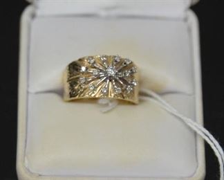 1402 14KT Diamond Ring