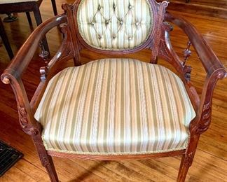 $200 - Beautiful Antique Parlor Chair