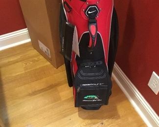 Brand new Nike cart bag with Lakewood Country Club embroidered logo. 