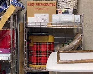 I spy a Vintage Picnic Set