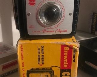 Vintage Brownie Chiquita Camera 