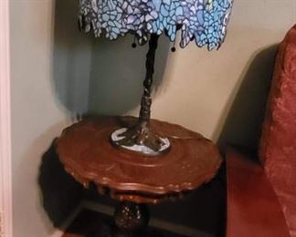 Wisteria Tiffany Style Lamp
