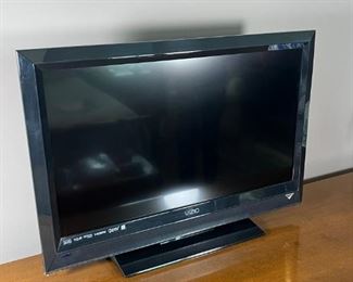 $40.00  Working Vizio 30" Color Television