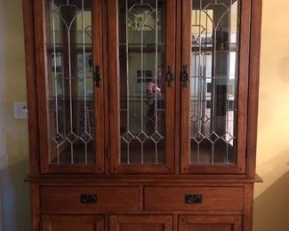 Darvin Mission Style China Cabinet--like new