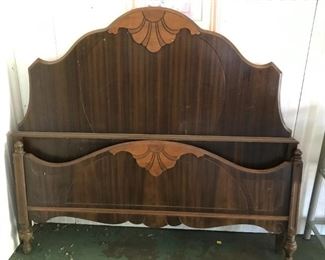 Full Size Bed - Headboard, Footboard and two size rails
