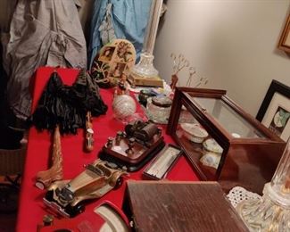 Lots of interesting antiques and collectibles