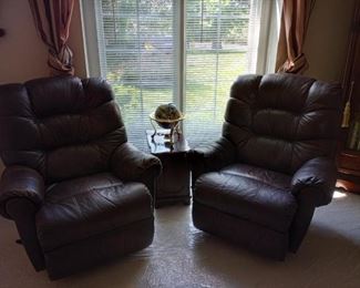 Pair of Recliners Lane leather recliners