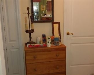 Small Chest of Drawers, Vintage lamp & Mirror