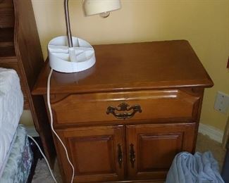 Night Stand & Gooseneck Lamp with holder for glasses etc
