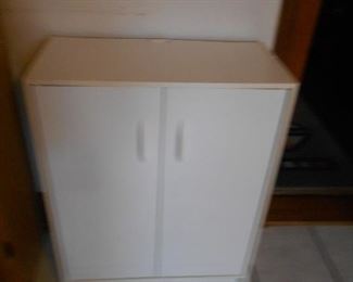 2 door storage cabinet