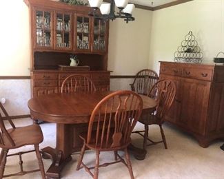 Amazing Keller dining room set. High Quality furniture. Solid wood. All pieces as shown. Asking $1200