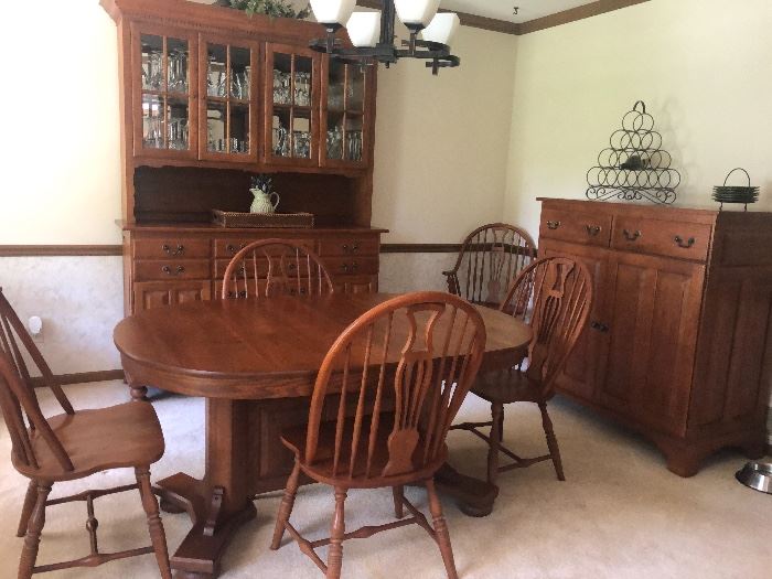 Amazing Keller dining room set. High Quality furniture. Solid wood. All pieces as shown. Asking $1200