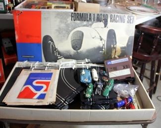 Strombecker Formula One Road Race Set, 1/32 Slot Cars