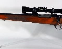 Weatherby Mark V 7mm Mag Bolt Action Rifle SN# P49389, Left Handed, With Weatherby Imperial 4x81 Scope
