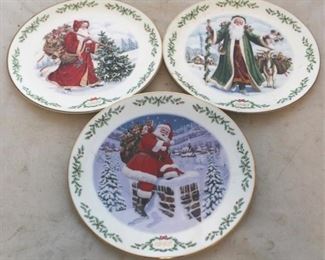 228 - Lenox Christmas plates
