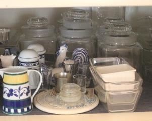 410 - Shelf lot