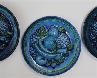 429 - Inarco Majolica Trompe L’Oeil Blue Mood Indigo Ceramic Fruit Plates Japan
