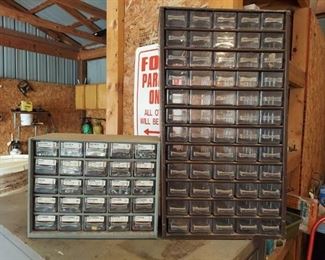 (2) Organizers - 1 has Contents