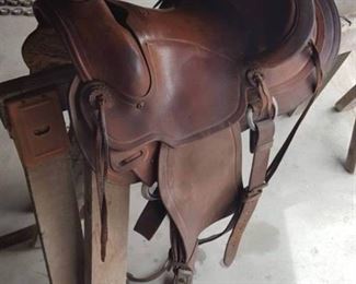 Saddle
