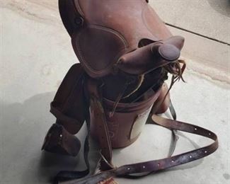 Youth saddle