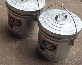 (2) Galvanized Cans with Lids - 6 Gal