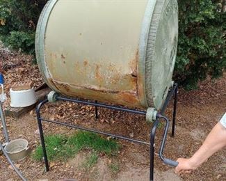 Compost Tumbler - Rusted on Bottom