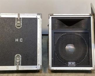 Buyer Premium 10% BP
MFG Peavy
Model 1245
Stage Monitors
Size (WDH) 17"Wx20-1/2"Dx17"H
Located in: Chattanooga, TN Unable to test
**Sold as is Where is**