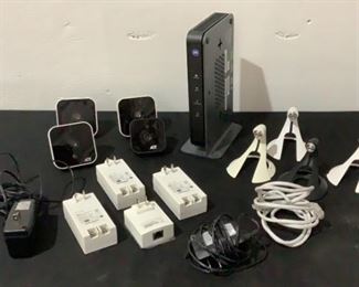 Located in: Chattanooga, TN
MFG ADT
Security Cameras
Lot Includes:
(4) Security Cameras
(4) Camera Mounts
(4) Chargers
(1) NetGear Gateway
**Sold as is Where is**

SKU: P-6-B
Unable To Test