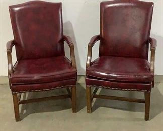 Located in: Chattanooga, TN
MFG Roling
Executive Office Chairs
Size (WDH) 25-1/2"W x 25"D x 39"H
Seat Height: 18"H
**Sold as is Where is**

SKU: M-5-A