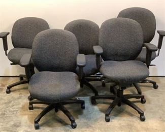 12 Image(s)
Buyer Premium 10% BP
Rolling Office Chairs
Located in: Chattanooga, TN
**Sold as is Where is**

SKU: S-FLOOR