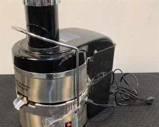 Located in: Chattanooga, TN
MFG Jack LaLanne's
Model MT-1000
Ser# 044433509
Power (V-A-W-P) 120V, 60Hz, 2.5A
Power Juicer
**Sold As Is Where Is**
SKU: T-8-D
Tested-Works