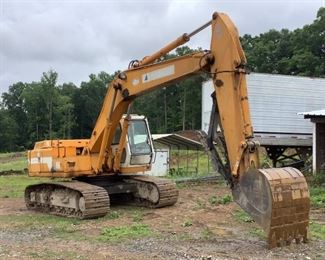 Located in: Apison, TN
MFG Hyundai
Model Robex-200LC
Excavator
** High Bid is Subject to Seller Confirmation **
*Hour Meter Inoperable*
*Has Small Hydraulic Leak on Top Cylinder*
PIN: E3194M
12 Valve Cummins Diesel Engine
Track Size: 28"W
Bucket Size: 41"W
Mechanical Thumb
**Sold as is Where is**
Runs And Operates