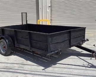 Located in: Chattanooga, TN
12' Utility Trailer
Size (WDH) 7'W x 12'L
AIN Number: T879483
*Sold On Bill Of Sale Only*
**Sold as is Where is**