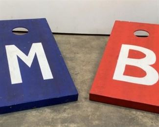 Located in: Chattanooga, TN
Set of Cornhole Boards
Size (WDH) 23-1/2"Wx24-1/4"Dx11-1/2"H
McCallie & Baylor
**Sold as is Where is**

SKU: L-7-A