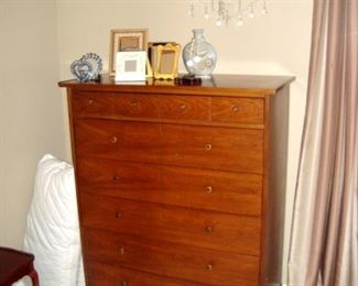 Ashley chest of drawers to king bedroom suite