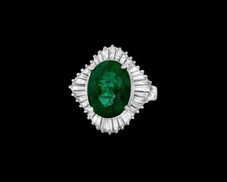 Lot 9859 Emeral  Diamond Ring