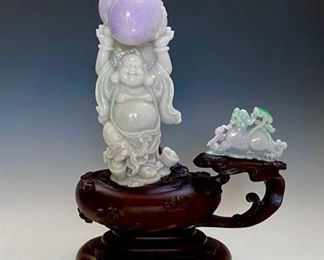 Lot JD1317 Jadeite Buddha with Peach