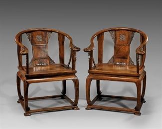 LOT 632 PAIR OF HUANG HUALI CHAIR