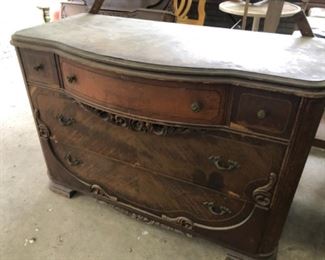Gorgeous dresser with mirror. This also has a matching wardrobe and bed.