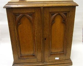 Antique stationary box