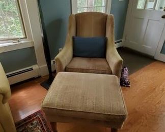 Several upholstered chairs and sofas. Very good condition. 
