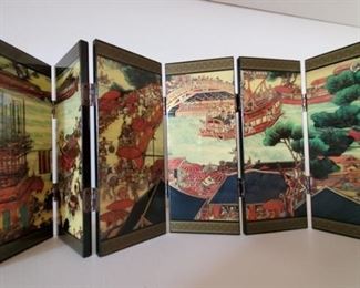 Miniature table screen