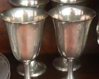 Set of 4 Antique Rogers Sterling Silver Wine Goblets   210 50 /2