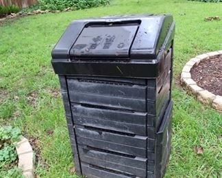 Great Outdoor Trash Can Cover
