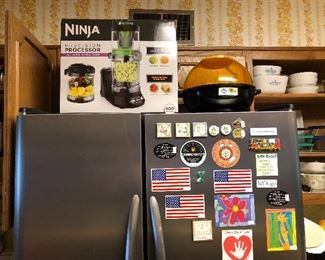 New Ninja Processor, popcorn cooker, Corningware dishes, Frigidaire Refrigerator