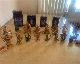 Bundle of Fontanini Christmas Figurines