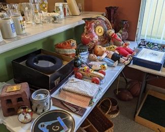 Stetson hat mint in box, Mason items, vintage toys