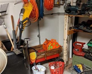 wagon, garage goodies