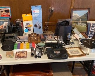 Great vintage lamp
Cameras 