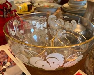 Punch bowl 